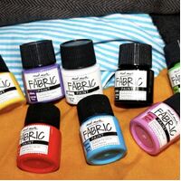 Mont Marte Paint Set - Fabric Paint 8pc x 20ml- alt image 3